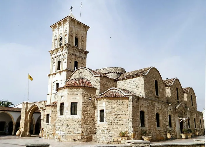 Rendezvous One Bedroom Flat Apartment *