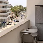 아파트 Rendezvous One Bedroom Flat *